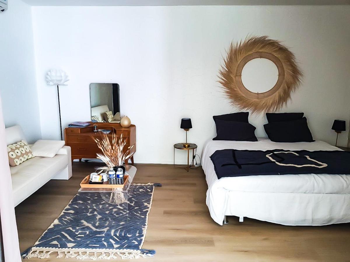 Les Chambres Du Roc Le Roc Екстериор снимка