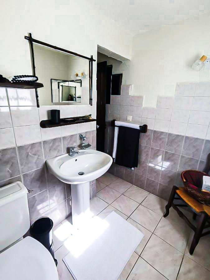 Les Chambres Du Roc Le Roc Екстериор снимка